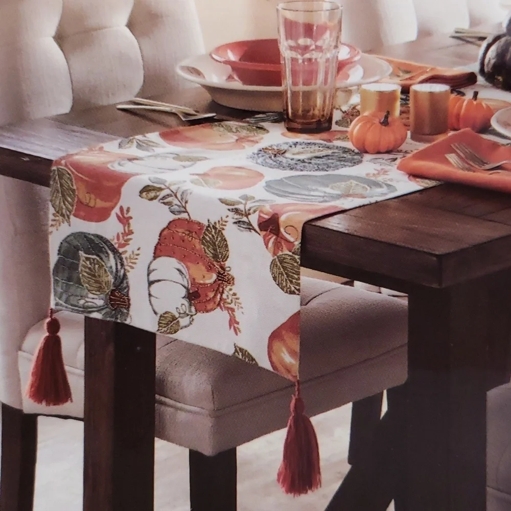Nicole Miller Home NWT 72 x 16 Beaded Pumpkins Tasseled Corners Table Runner